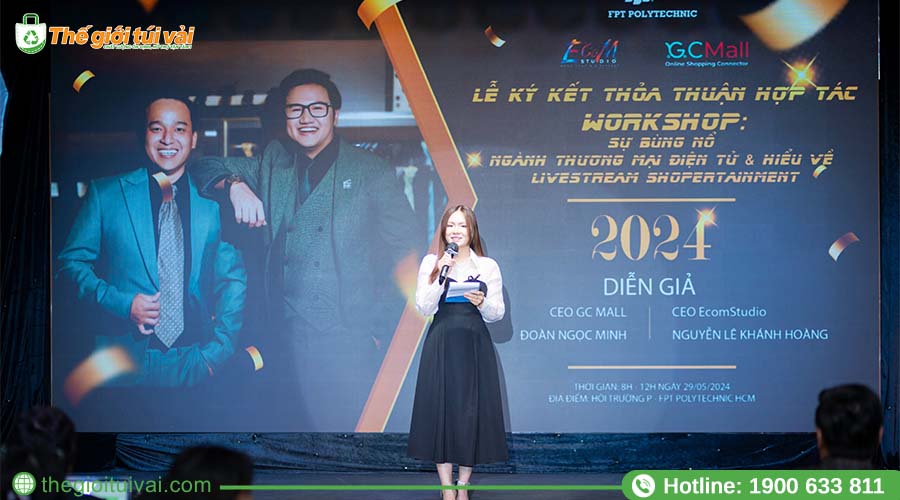 Diễn giả tương tác cùng người tham dự trong phần Q&A Diễn giả tương tác cùng người tham dự trong phần Q&A
