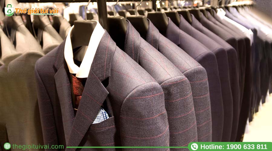 Thách thức thường gặp khi bảo quản áo vest Thách thức thường gặp khi bảo quản áo vest