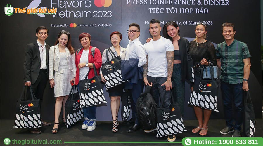 Tặng túi vải thiết kế riêng theo từng sự kiện Tặng túi vải thiết kế riêng theo từng sự kiện