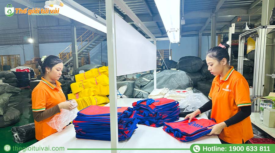 Sản phẩm túi được kiểm tra, đóng gói cẩn thận Sản phẩm túi được kiểm tra, đóng gói cẩn thận