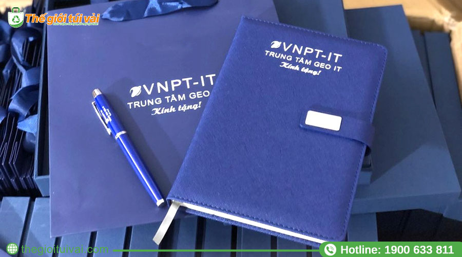 Sổ tay - món quà tặng ý nghĩa, thiết thực Sổ tay - món quà tặng ý nghĩa, thiết thực