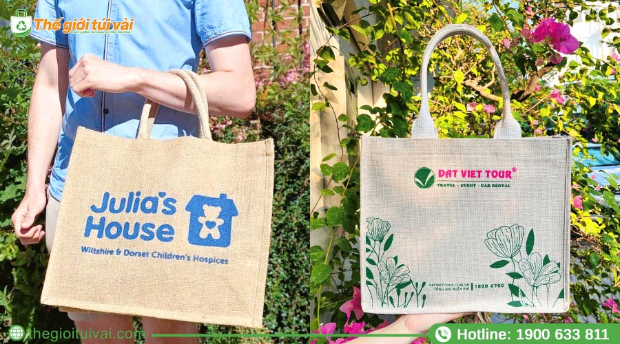 Túi sợi đay với logo doanh nghiệp được sử dụng trên đường phố Túi sợi đay với logo doanh nghiệp được sử dụng trên đường phố