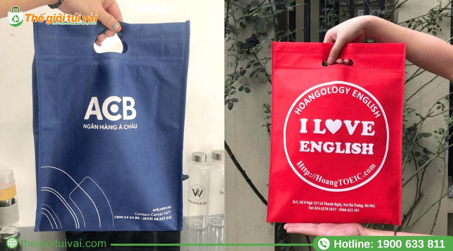 Túi vải không dệt cán màng có bề mặt bóng in logo nổi bật Túi vải không dệt cán màng có bề mặt bóng in logo nổi bật