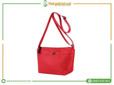 Túi đeo chéo vải dù featured image