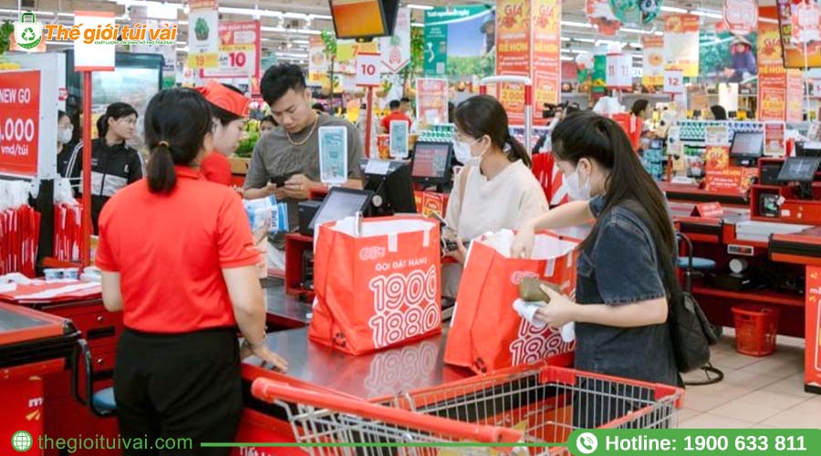 Túi PP dệt in thương hiệu nổi bật tại siêu thị tổng hợp GO Túi PP dệt in thương hiệu nổi bật tại siêu thị tổng hợp GO