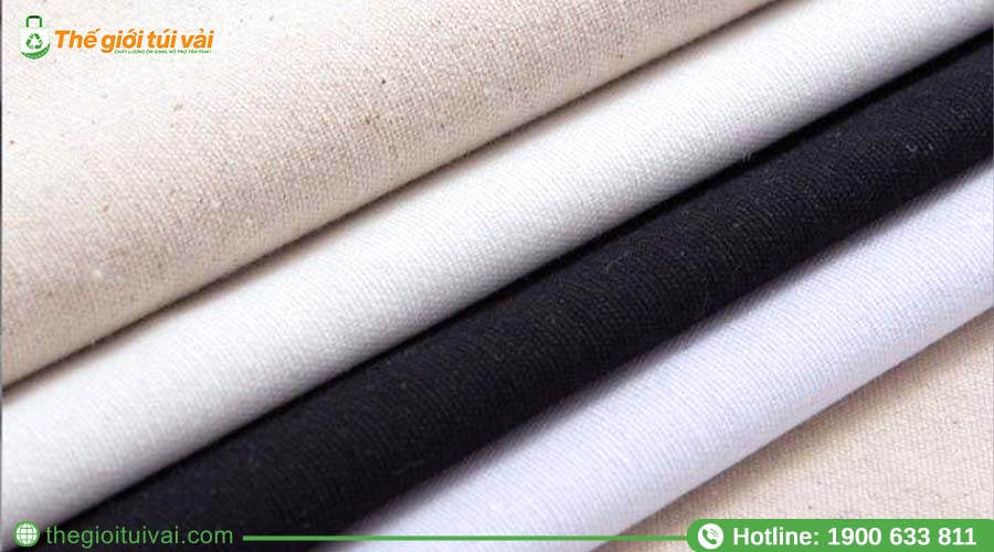 Các miếng vải canvas với các định lượng khác nhau Các miếng vải canvas với các định lượng khác nhau