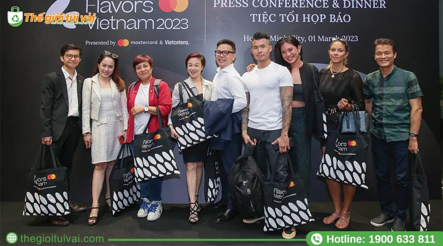 Túi canvas dạng dẹp được dùng tại các sự kiện Túi canvas dạng dẹp được dùng tại các sự kiện