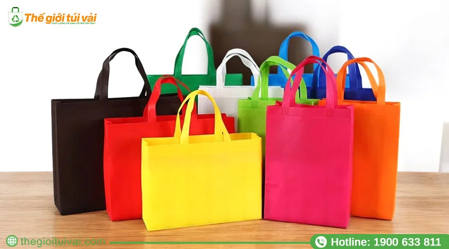 Kích thước và màu sắc thông dụng của túi đựng quần áo Kích thước và màu sắc thông dụng của túi đựng quần áo