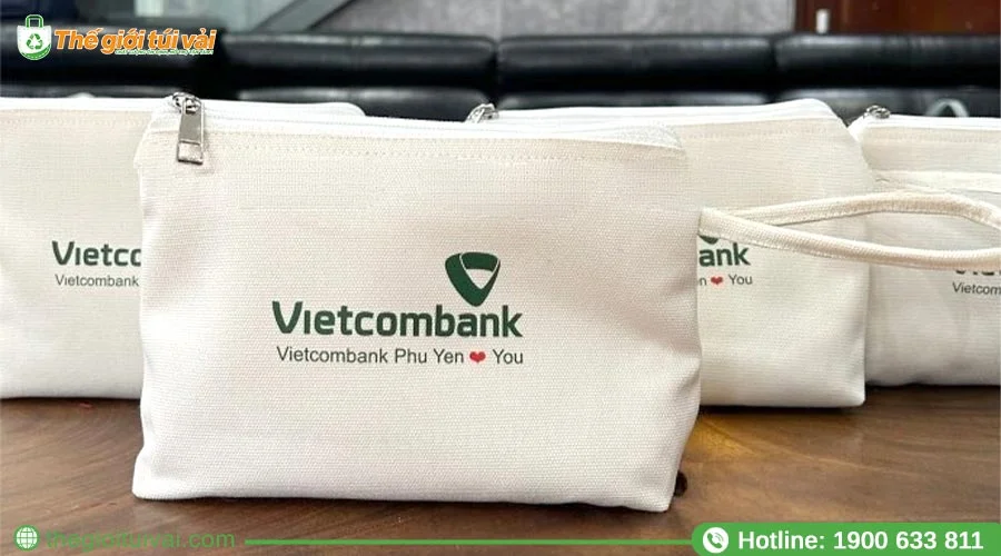 Ví vải canvas được in bằng phương pháp in lụa Ví vải canvas được in bằng phương pháp in lụa